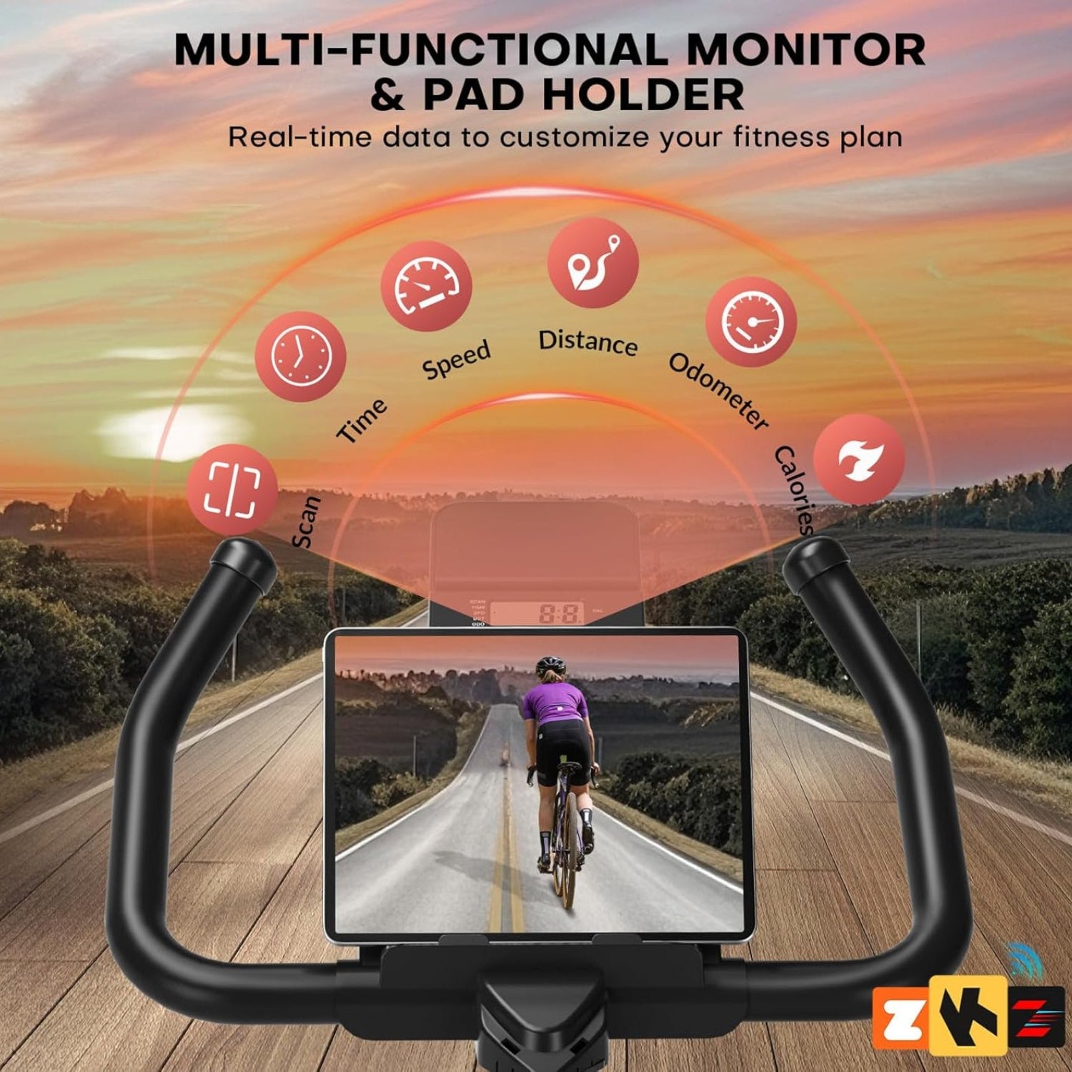 Fietsstuur met monitor waarop een fietser op een weg te zien is, met een zonsondergang op de achtergrond.